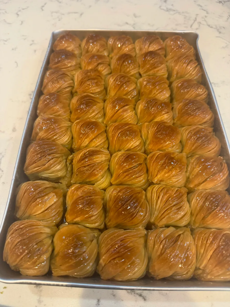 Midye Baklava